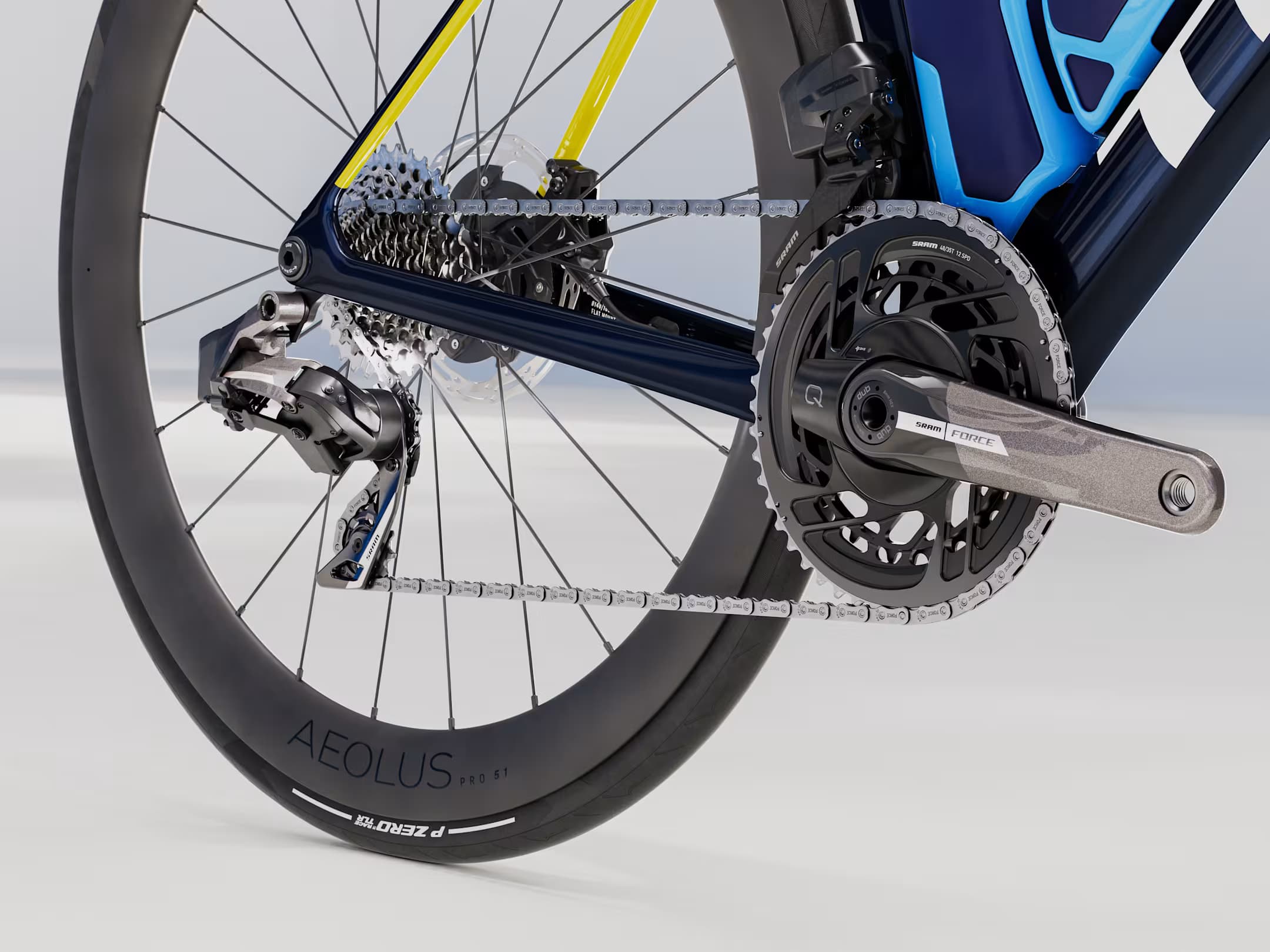 MADONE SLR 7 AXS 4
